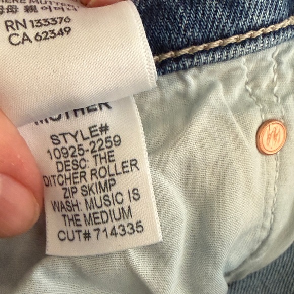 MOTHER Superior The Ditcher Roller Zip Skimp, size 31 - Picture 11 of 14